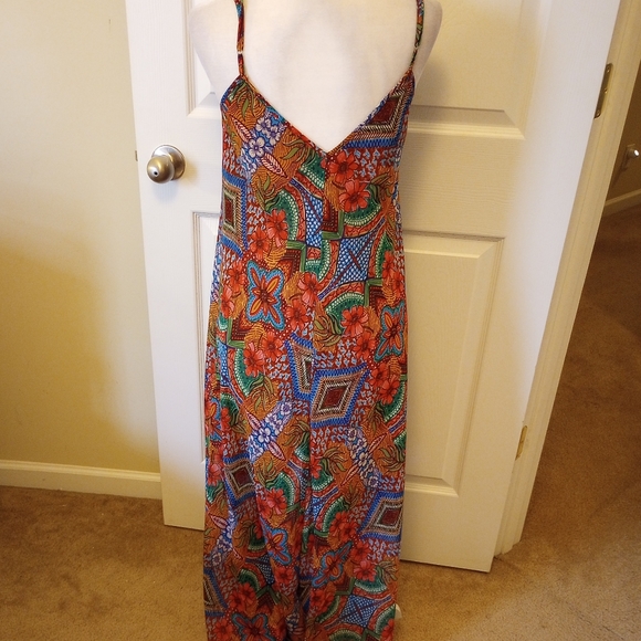 Just Taylor orange and blue floral and native print handkerchief maxi dress. 8 - Picture 4 of 9